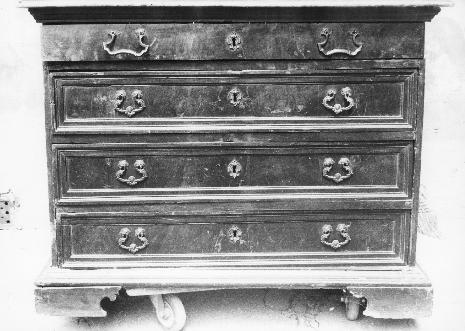 cassettone - ambito bolognese (sec. XVII)