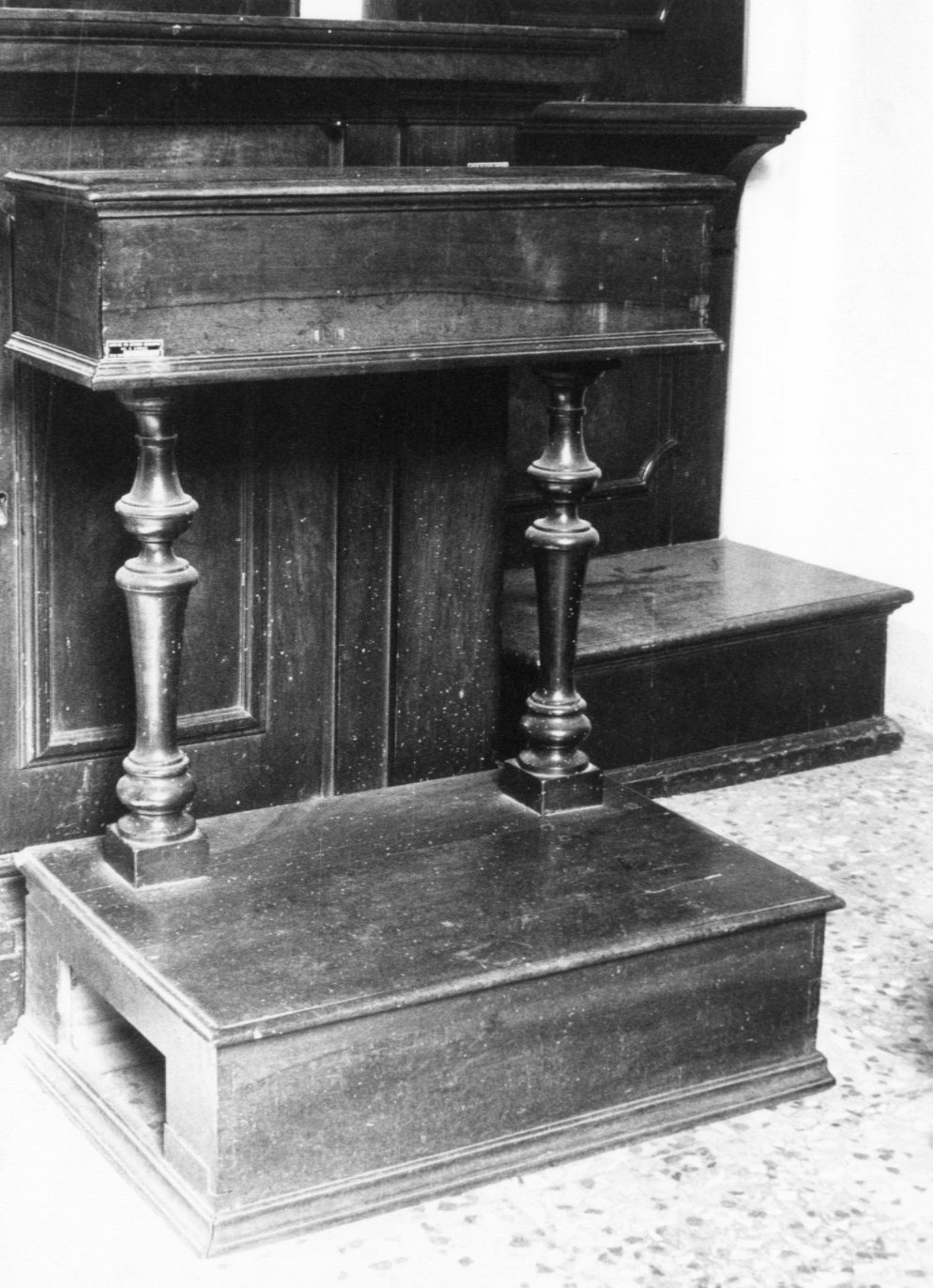 inginocchiatoio - ambito bolognese (sec. XVII)