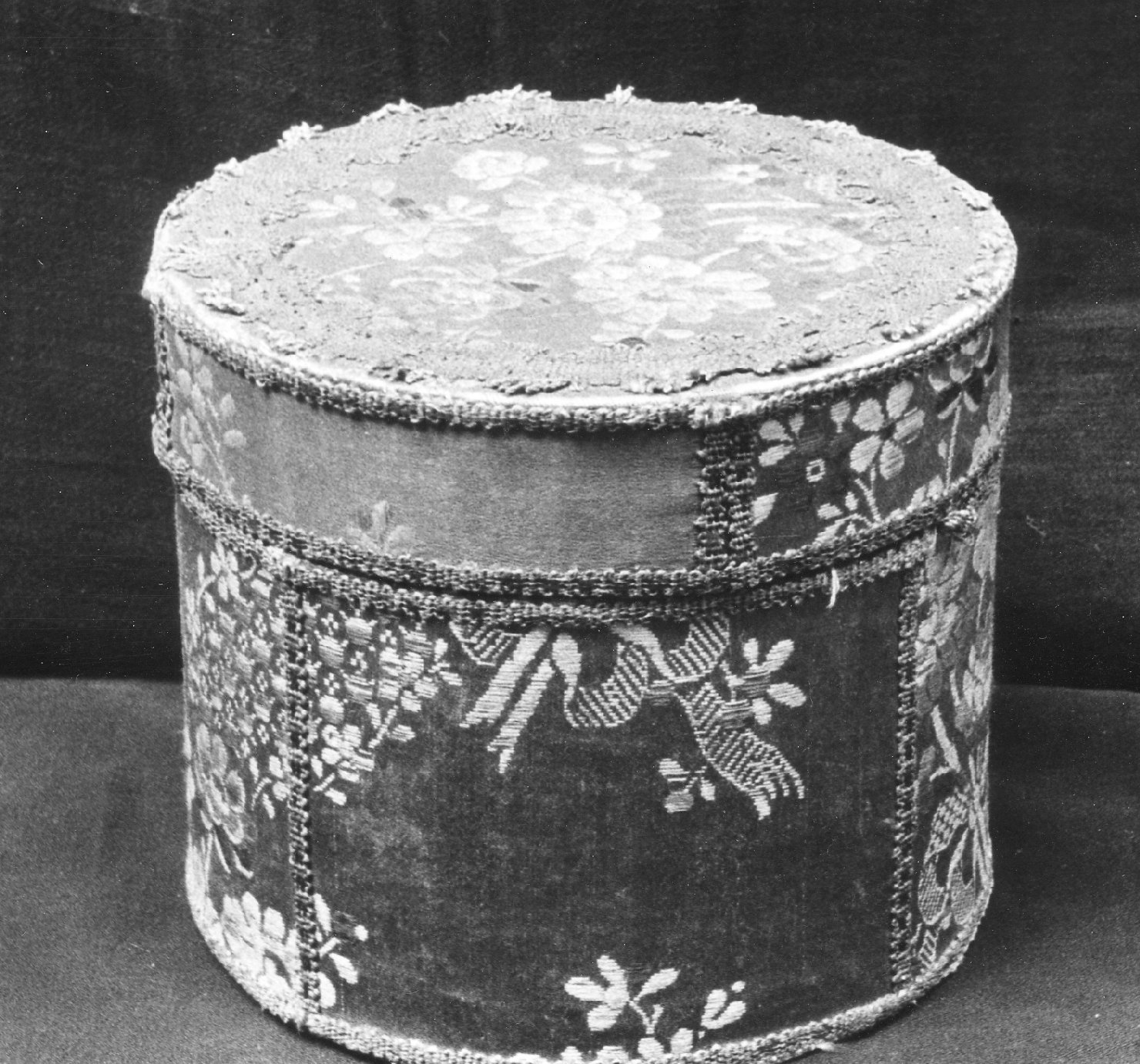 scatola - ambito bolognese (sec. XIX)