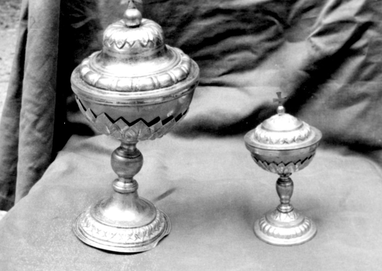 pisside - produzione italiana (sec. XIX)