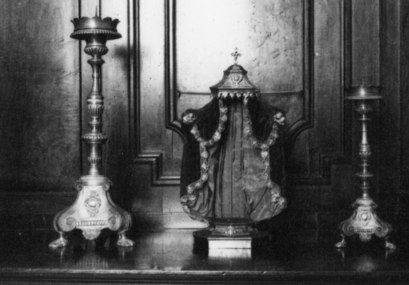 coppia di cherubini (tronetto per esposizione eucaristica) - produzione bolognese (sec. XVIII)