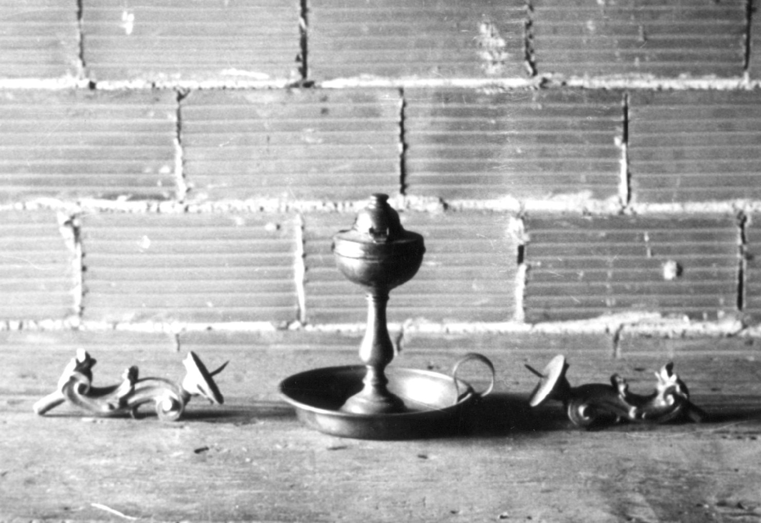 lume a olio - produzione bolognese (sec. XVII)