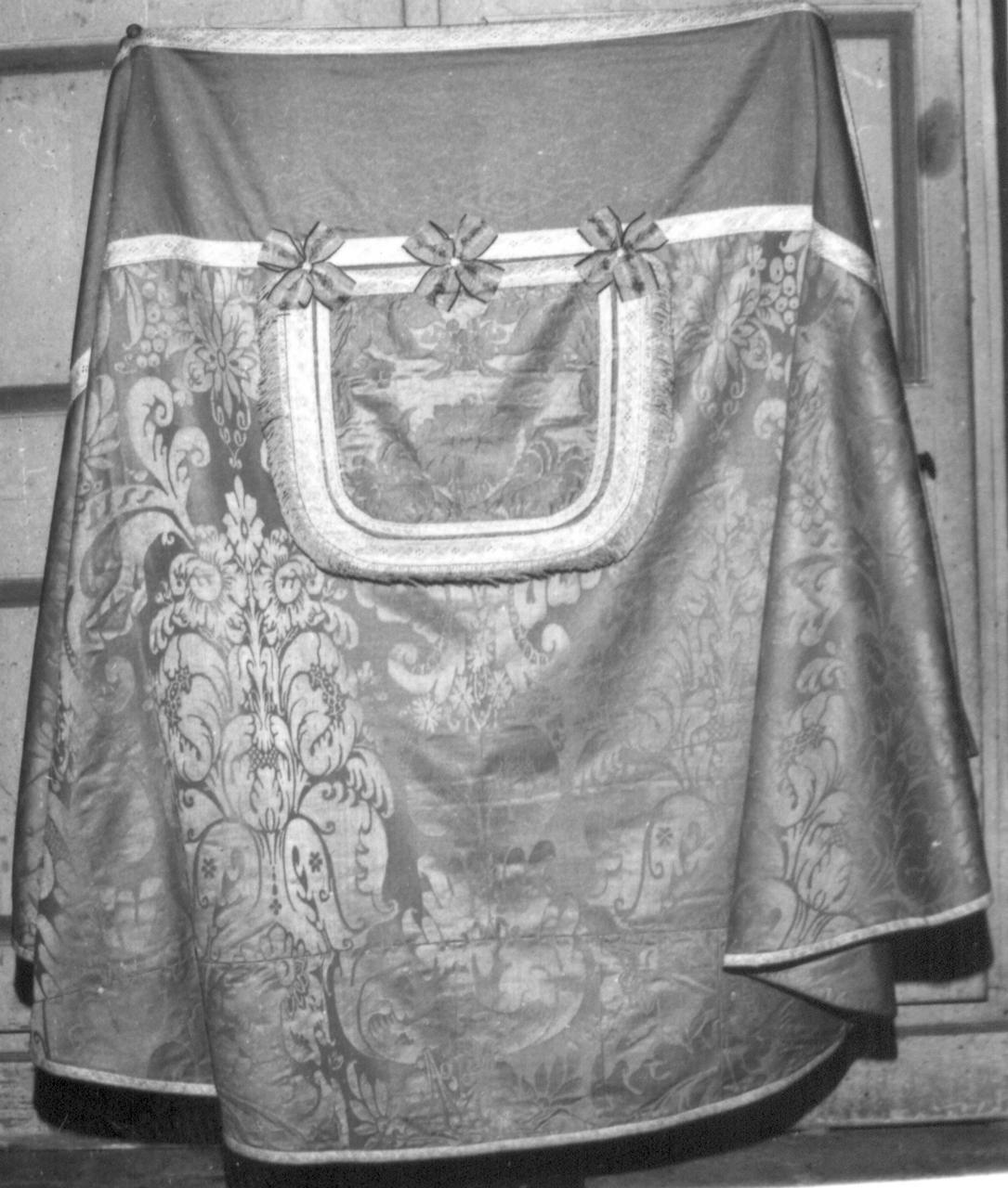 piviale - manifattura italiana (sec. XX)