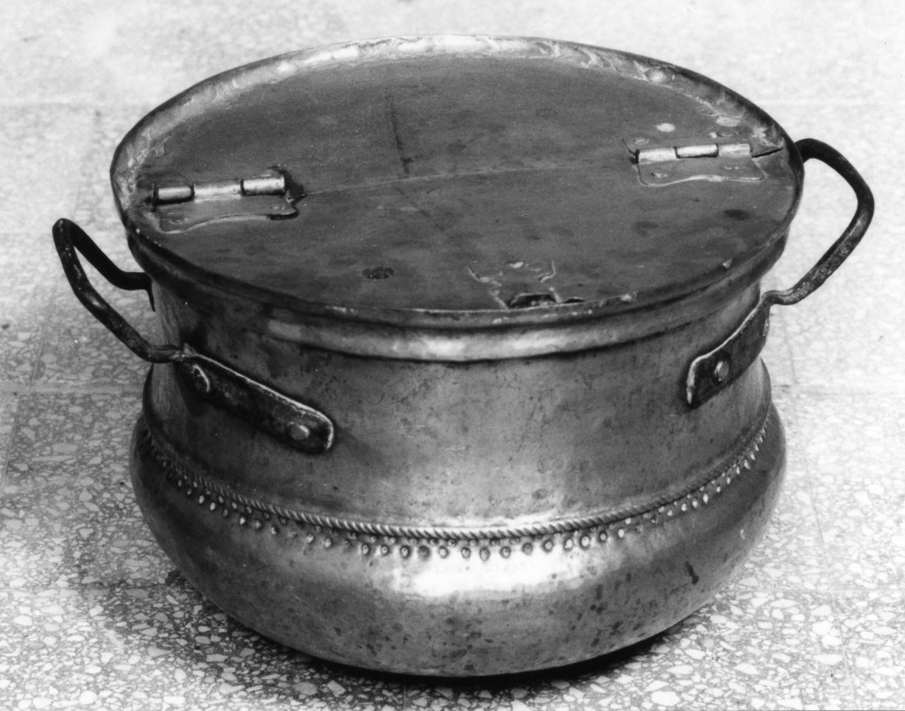 bacile - bottega emiliana (sec. XVIII)