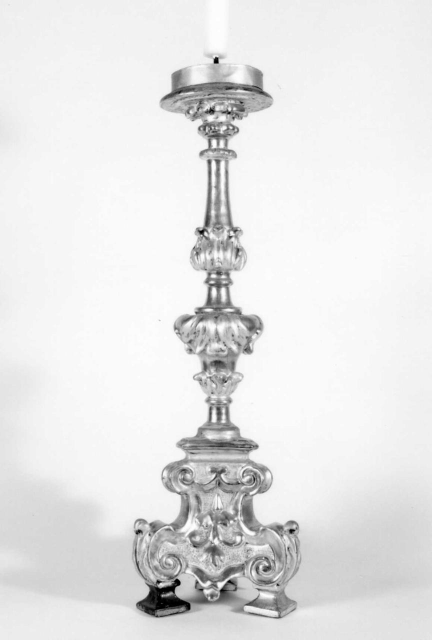 candeliere d'altare, serie - bottega reggiana (fine/inizio secc. XVIII/ XIX)