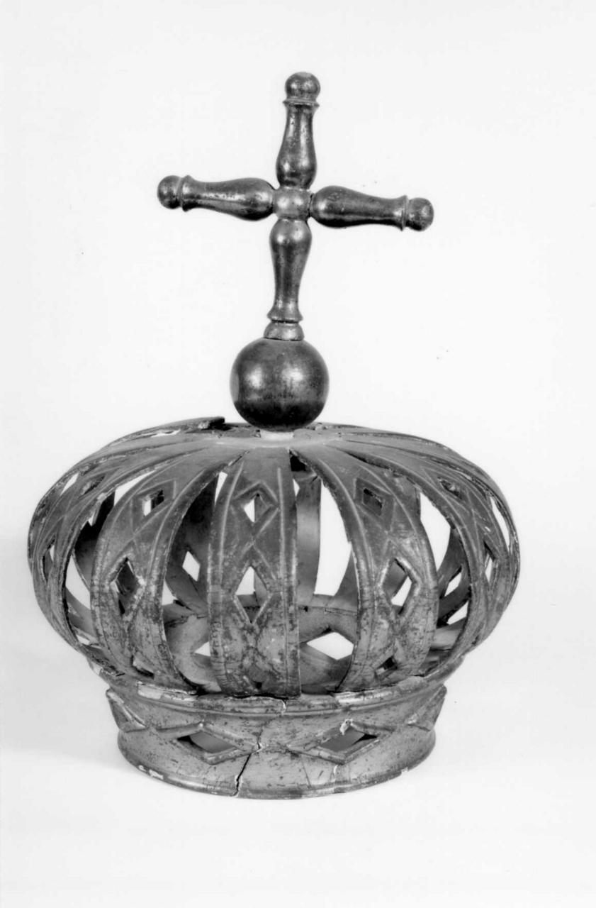 corona pensile - bottega Italia centrale (seconda metà sec. XIX)