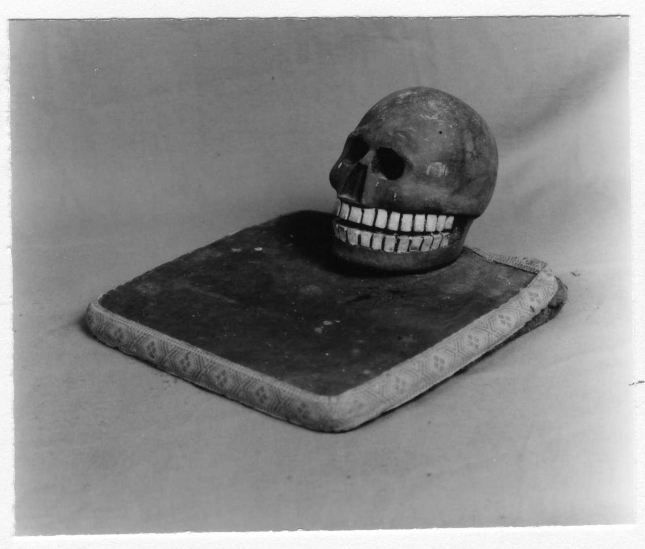 base - bottega reggiana (seconda metà sec. XVIII)