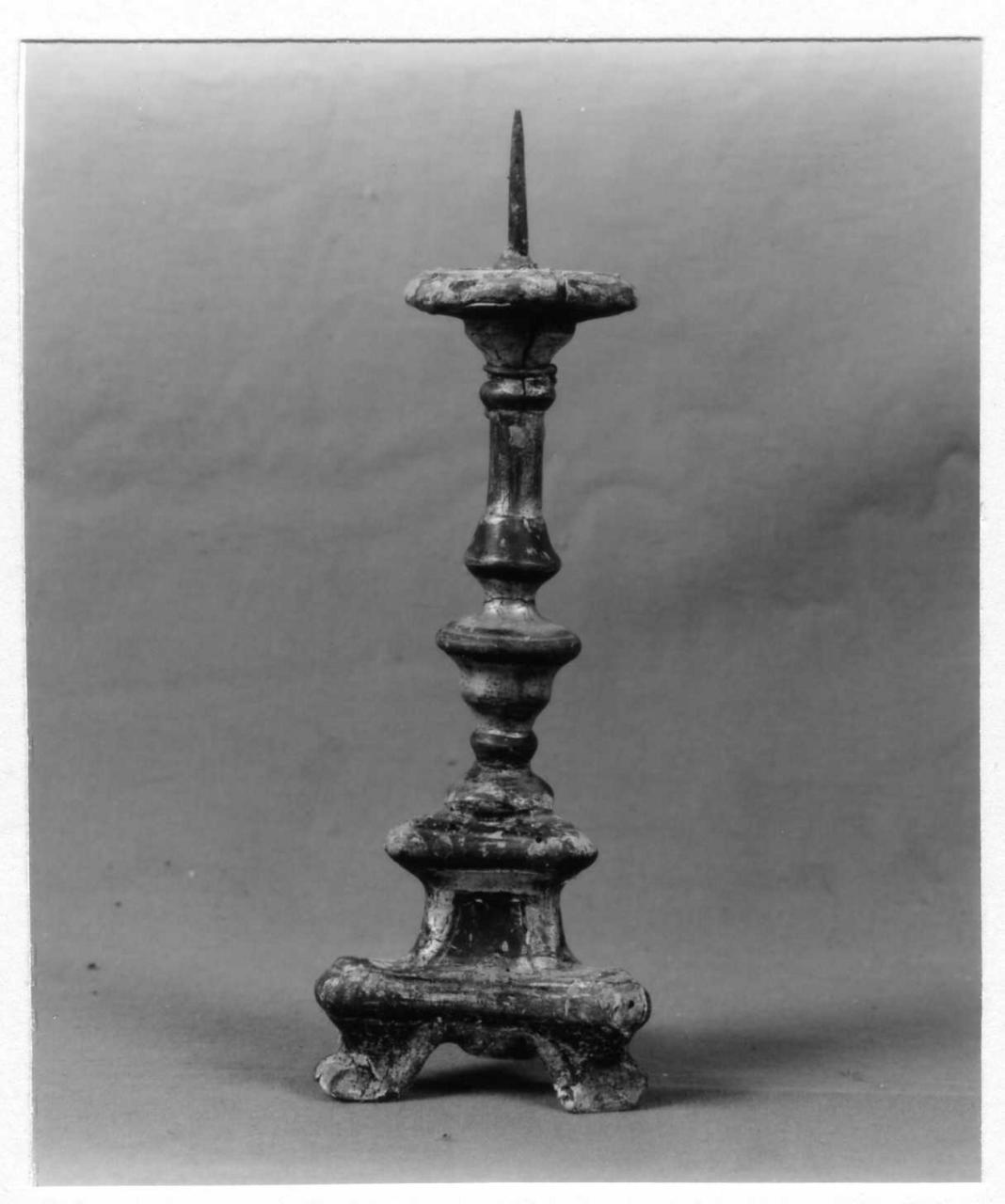 candeliere d'altare, serie - bottega reggiana (prima metà sec. XVIII)