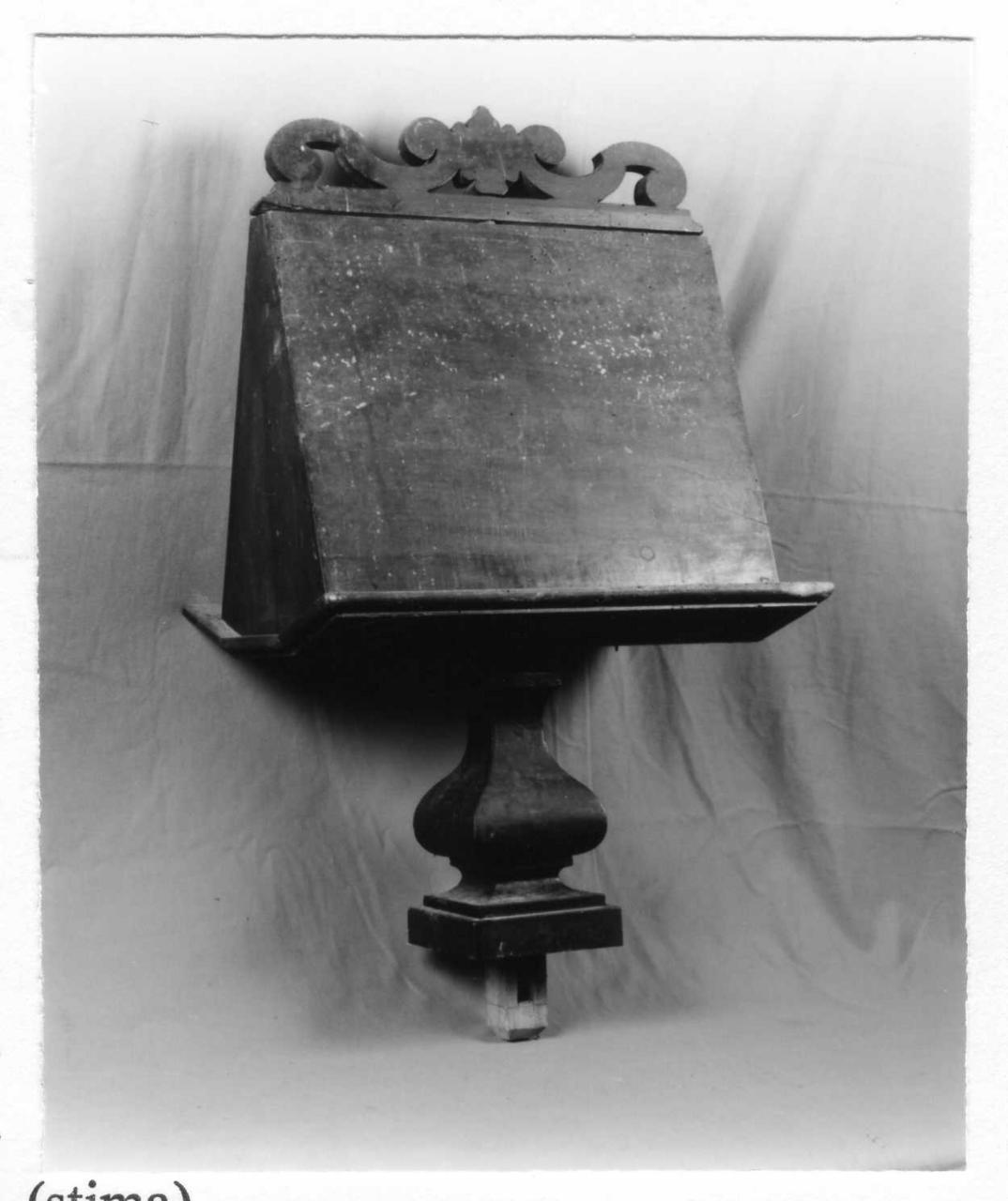 leggio, elemento d'insieme - bottega reggiana (sec. XVIII)