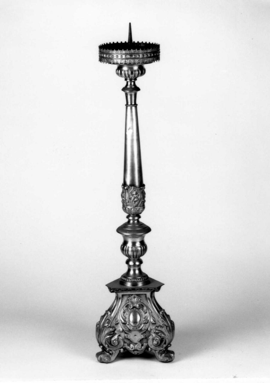 candeliere d'altare, serie - bottega italiana (sec. XIX)