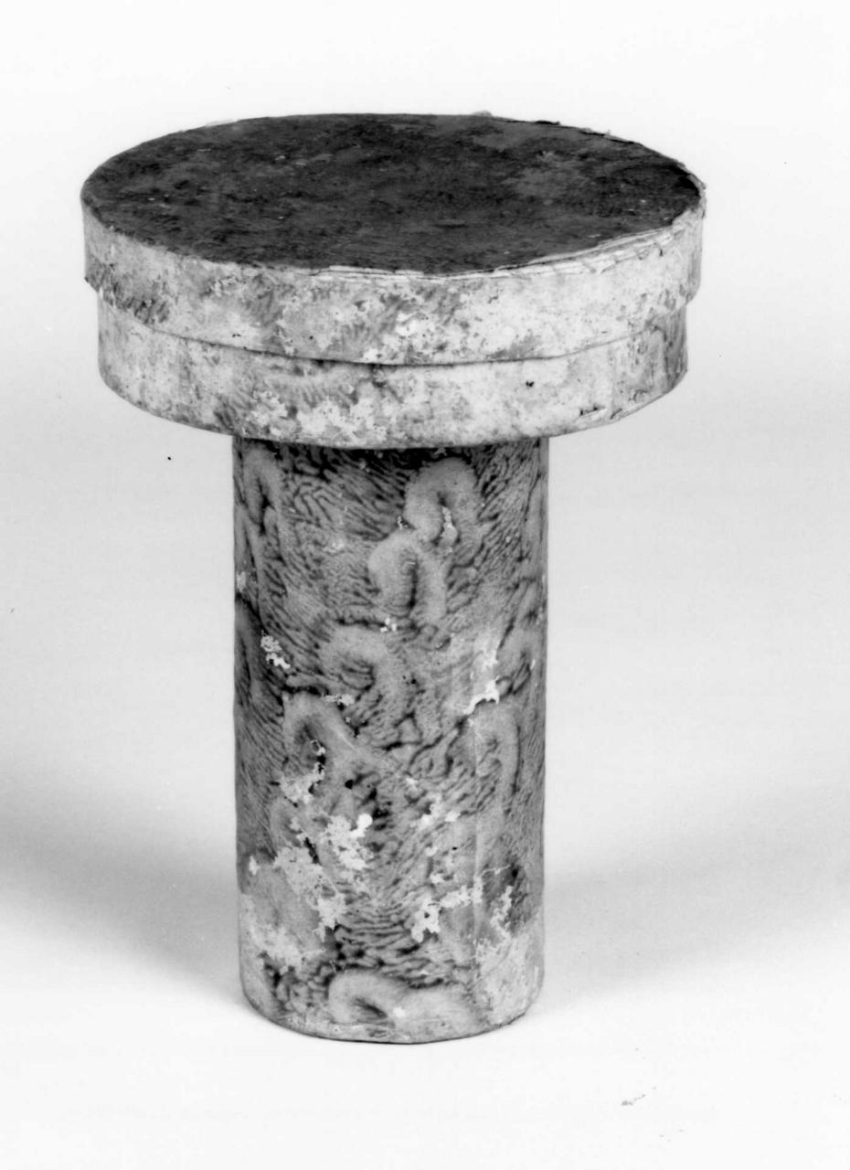 custodia di calice - bottega emiliana (terzo quarto sec. XX)