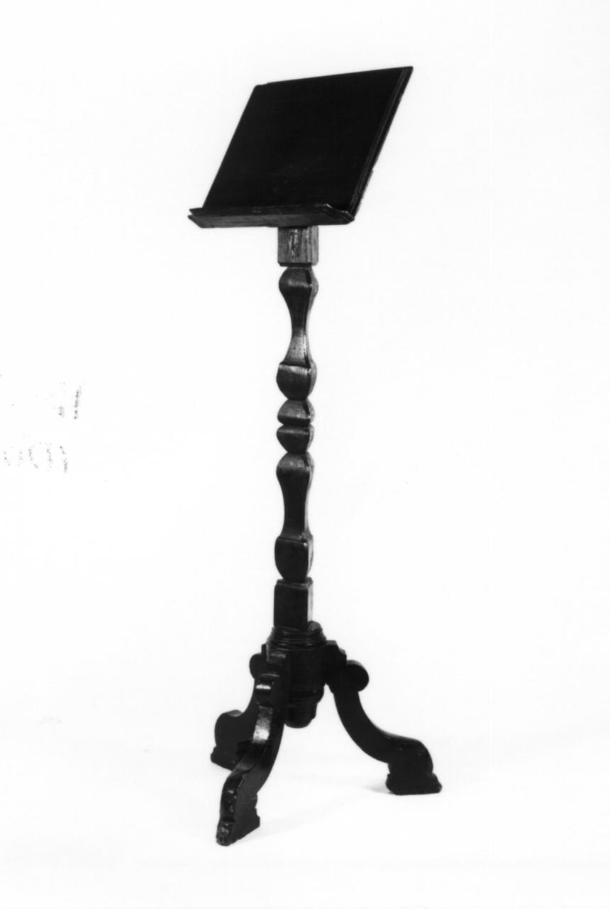 leggio a struttura fissa - bottega reggiana (sec. XIX)