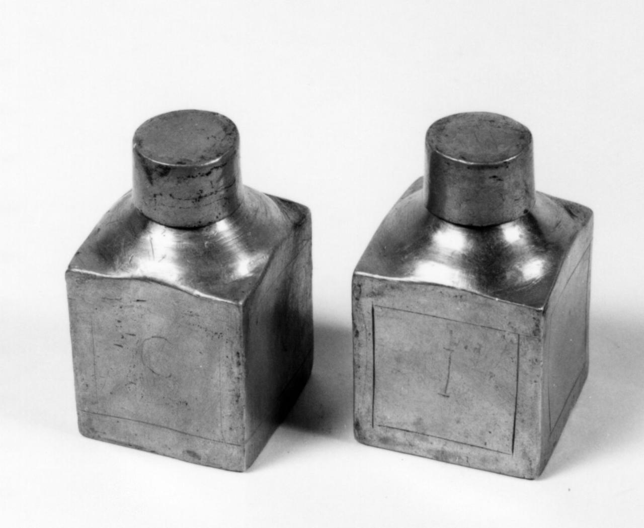 vasetti per oli santi, serie - bottega italiana (fine/inizio secc. XIX/ XX)