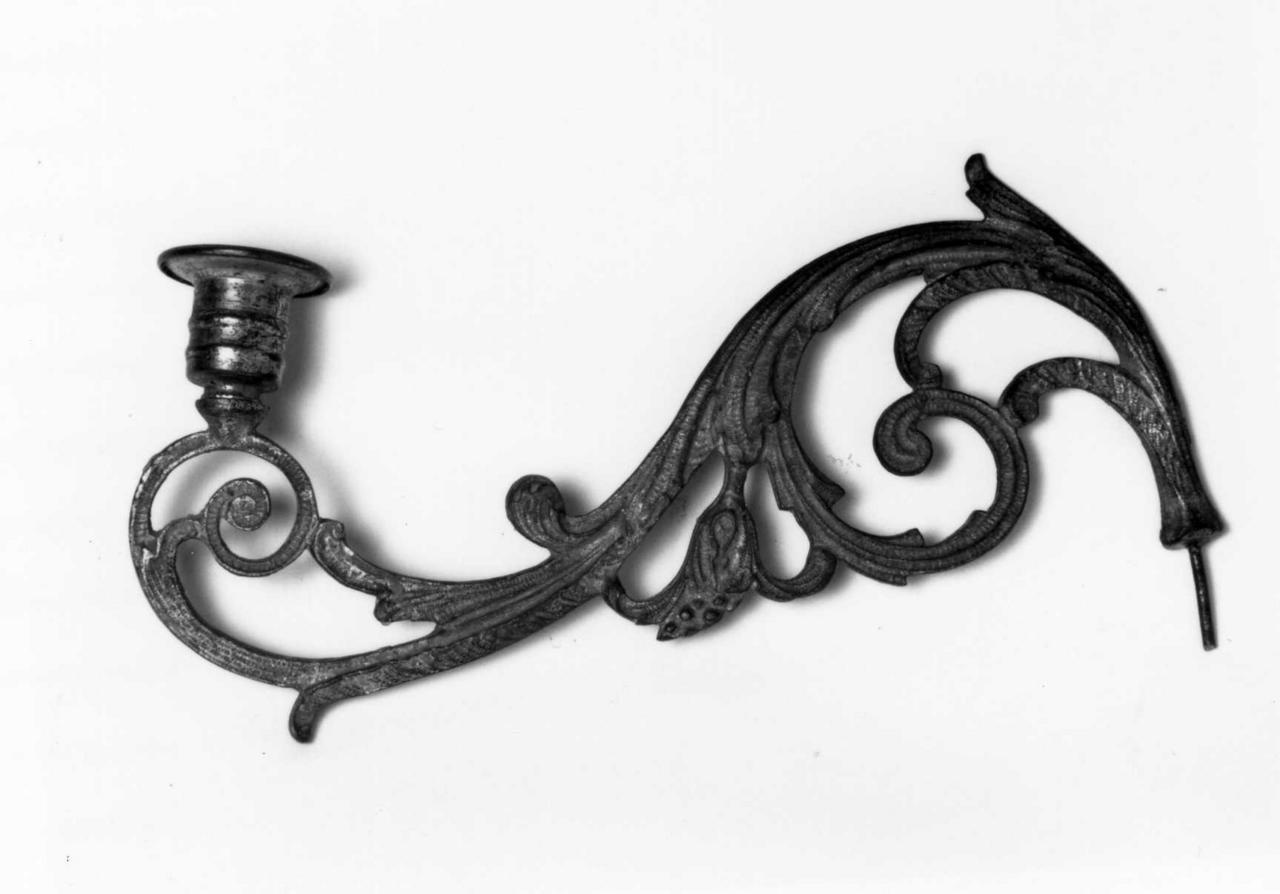 candeliere da parete, serie - bottega emiliana (seconda metà sec. XIX)