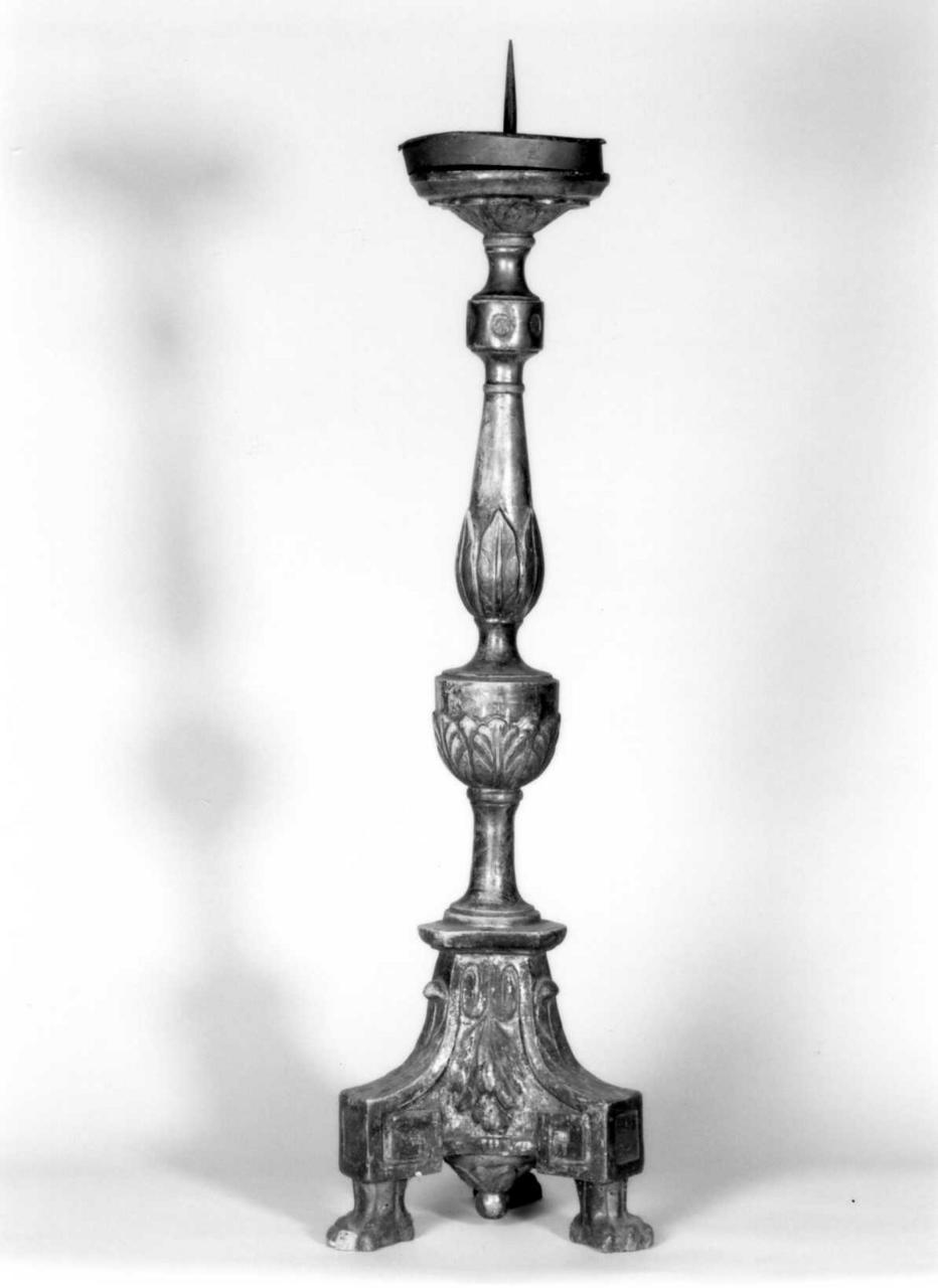 candeliere d'altare, serie - bottega emiliana (sec. XVIII)