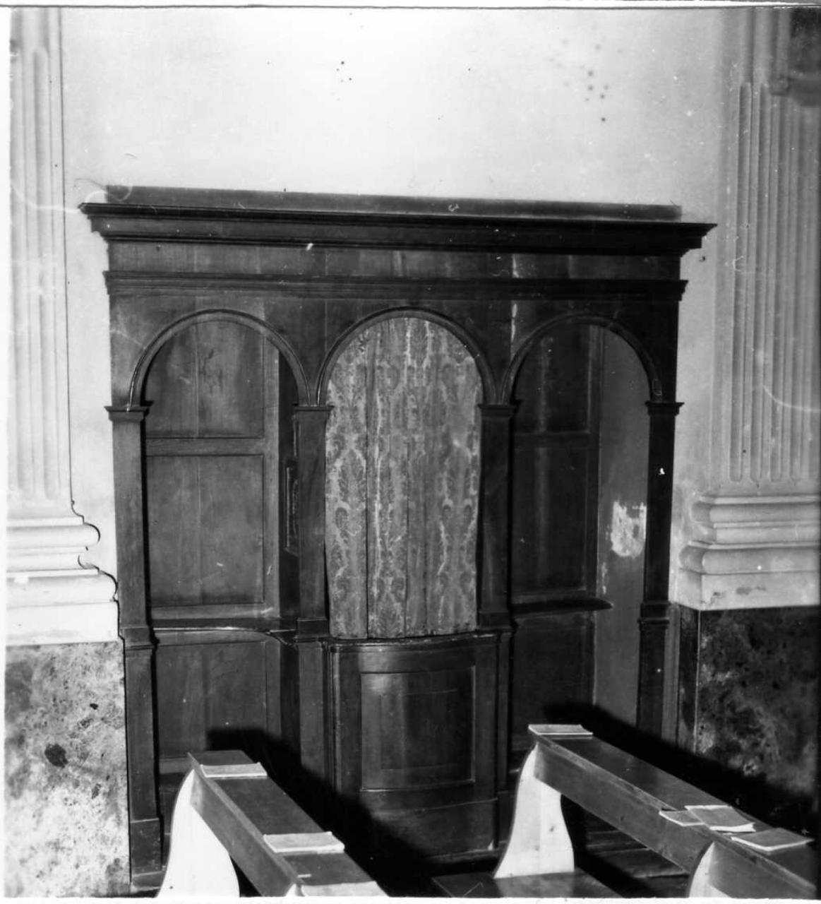 confessionale, serie - bottega modenese (metà sec. XIX)