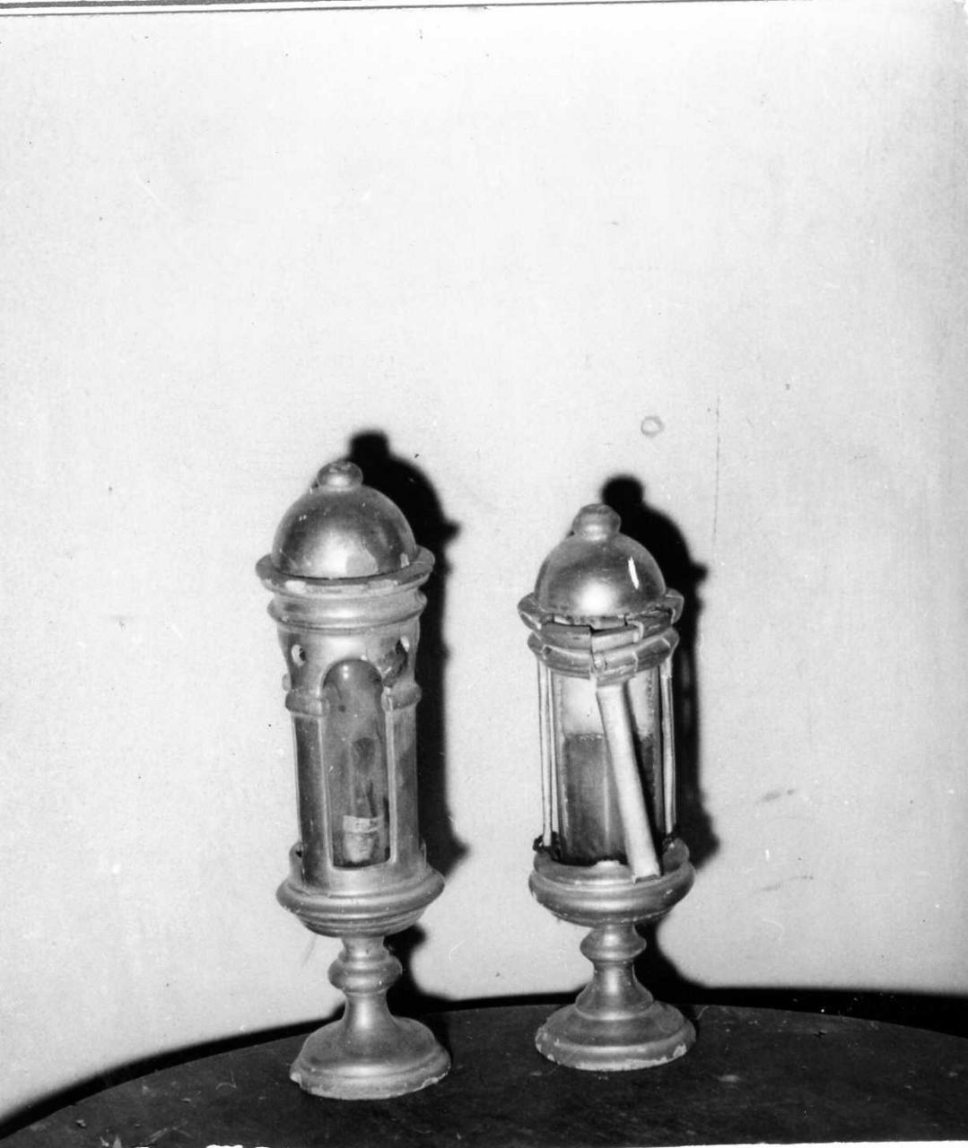 reliquiario architettonico - a torre, serie - bottega modenese (inizio sec. XVII)