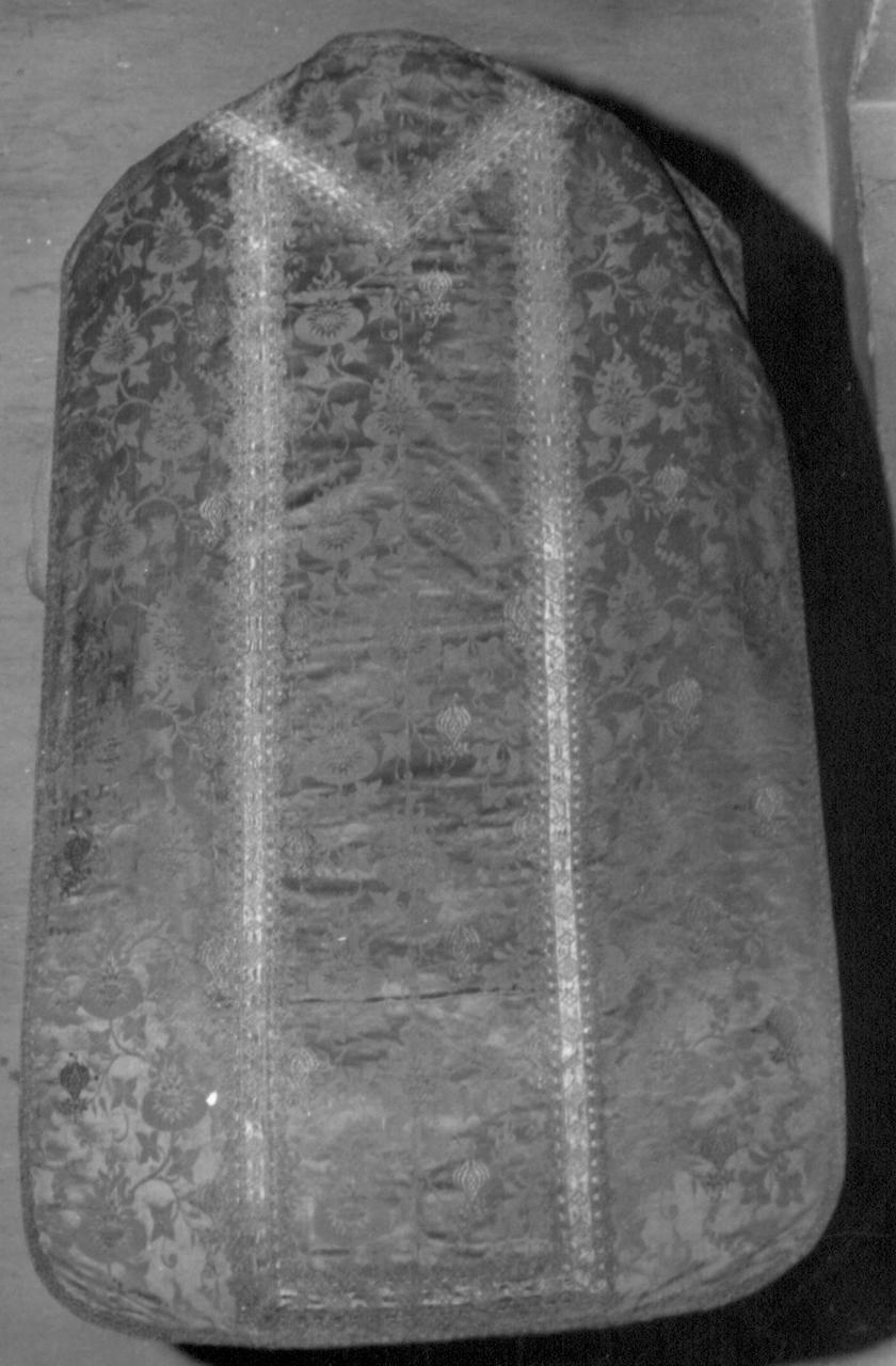paramento liturgico - manifattura italiana (?), manifattura francese (?) (fine, inizio sec. XVII, sec. XVIII, sec. XX)