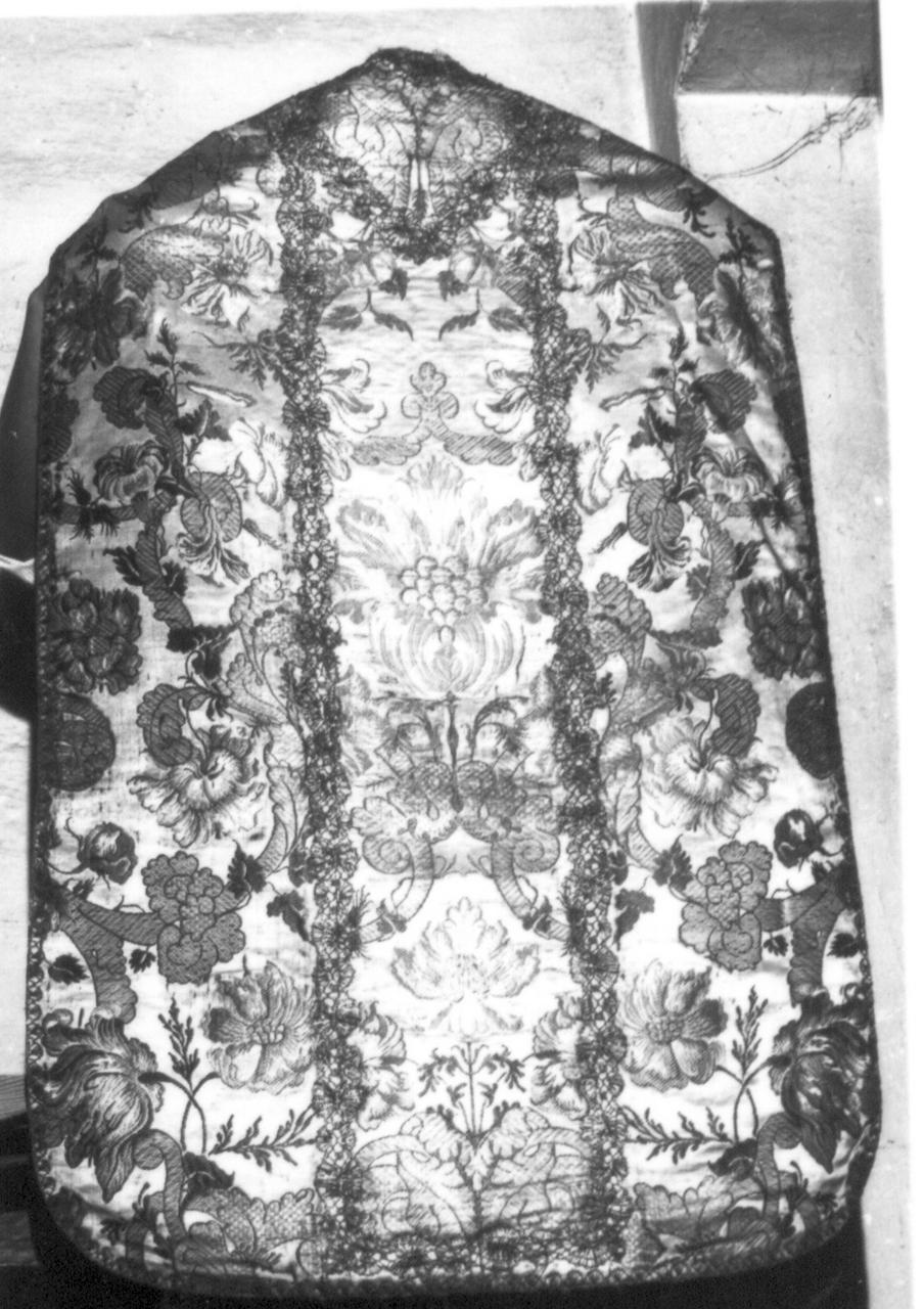 paramento liturgico - manifattura francese (sec. XVIII)