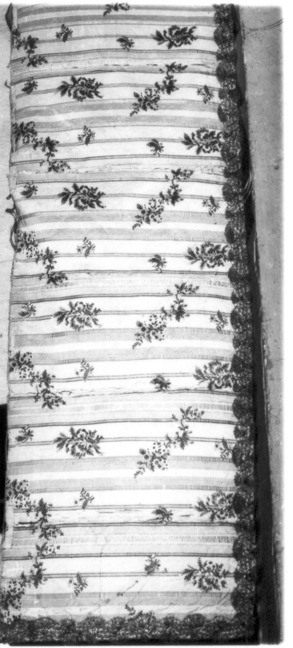 cortina, insieme - manifattura italiana (sec. XVIII)