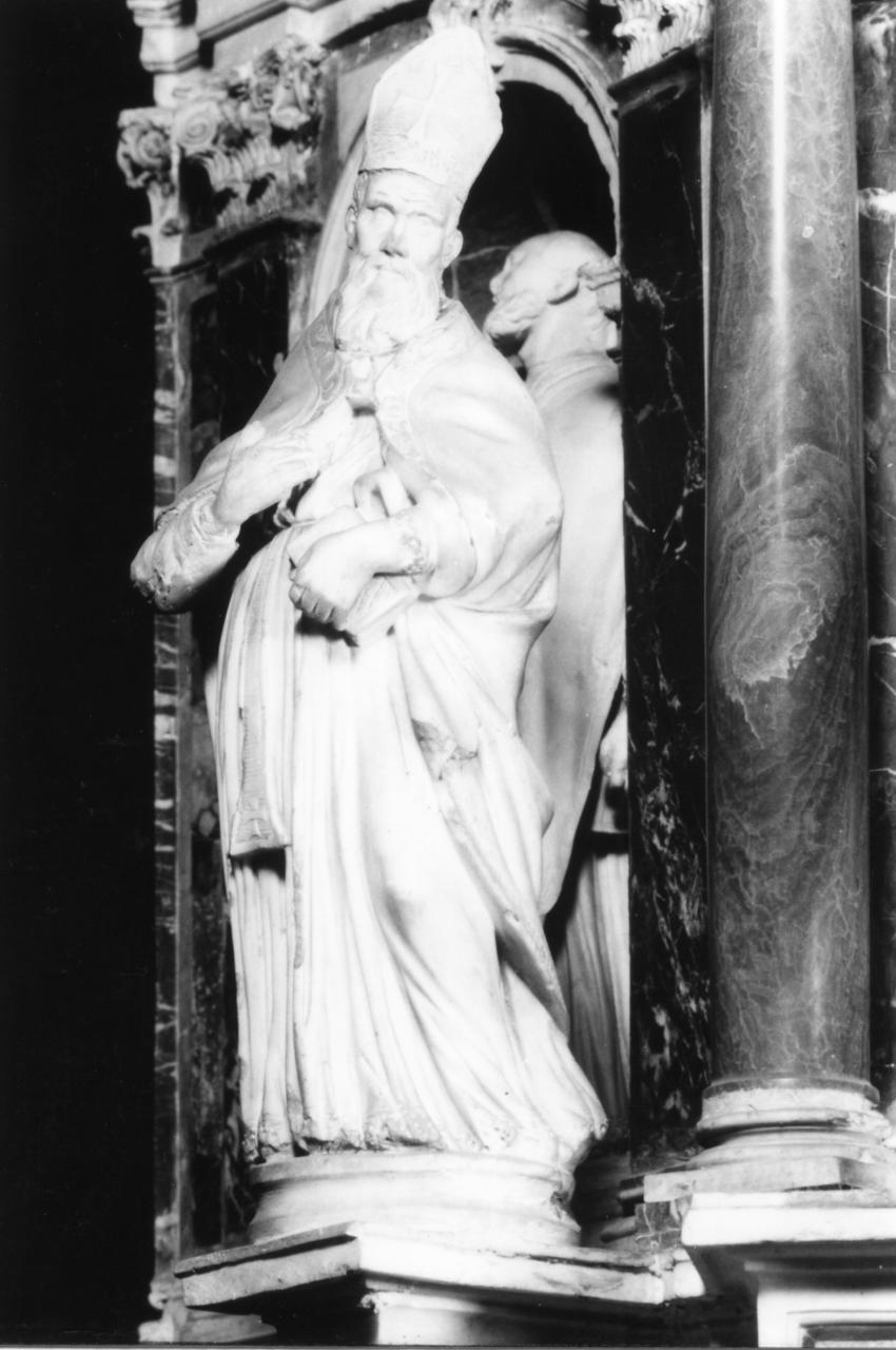 San Biagio (scultura, elemento d'insieme) di Avanzini Bartolomeo Luigi, Loraghi Tommaso (sec. XVII)