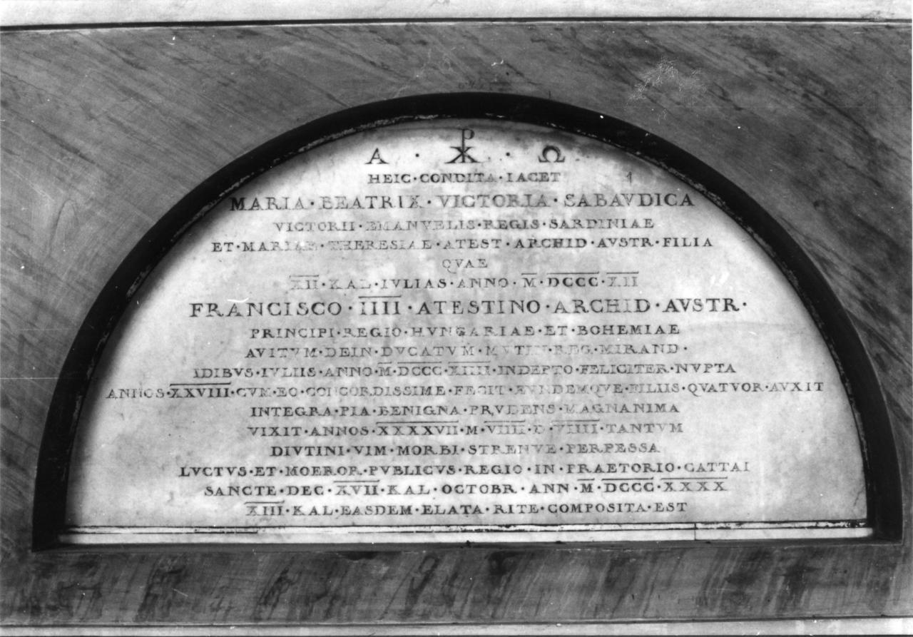 lapide tombale di Vandelli Francesco - bottega modenese (sec. XIX)
