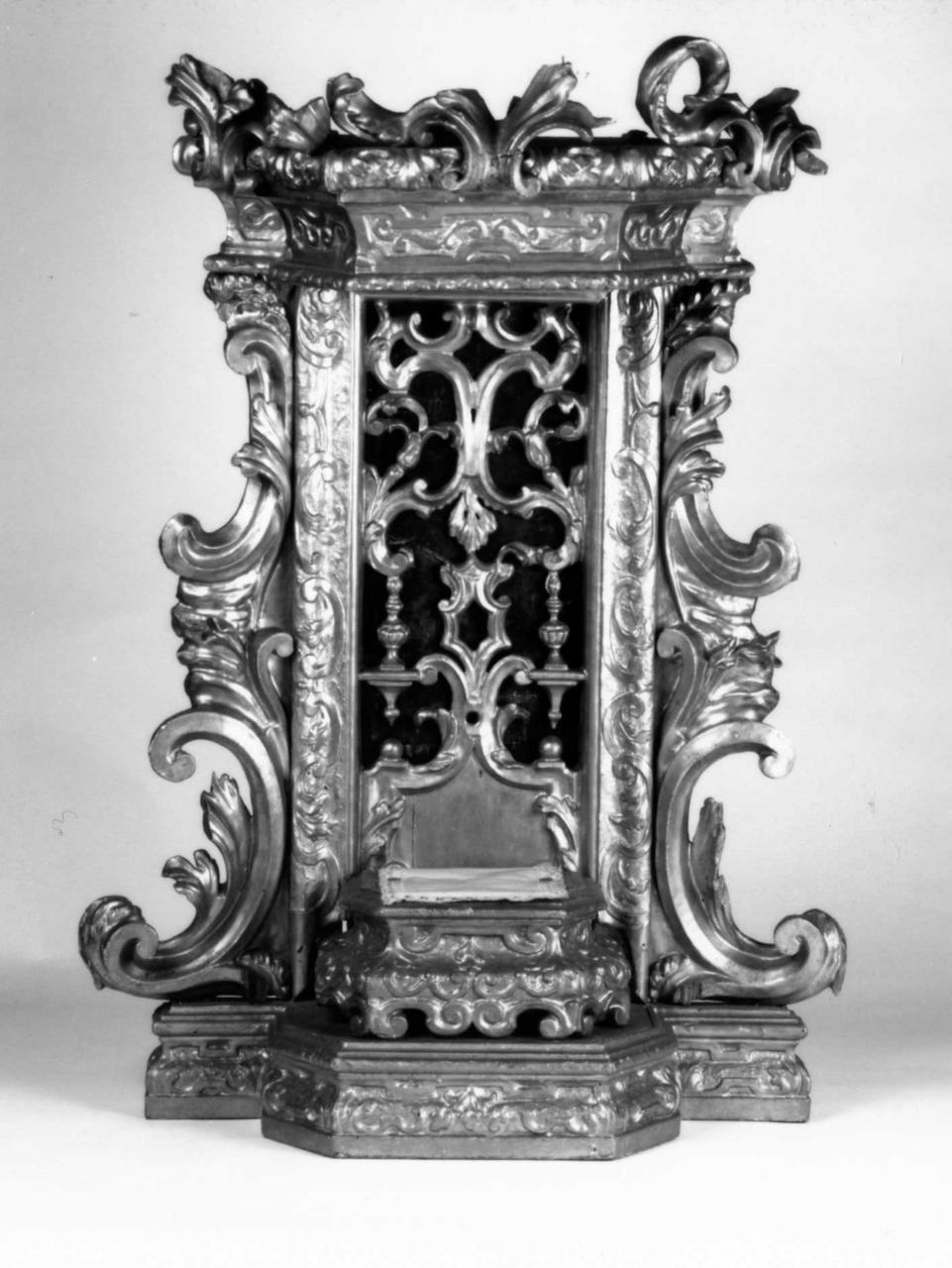 tronetto per esposizione eucaristica - a edicola - bottega emiliana (primo quarto sec. XVIII)