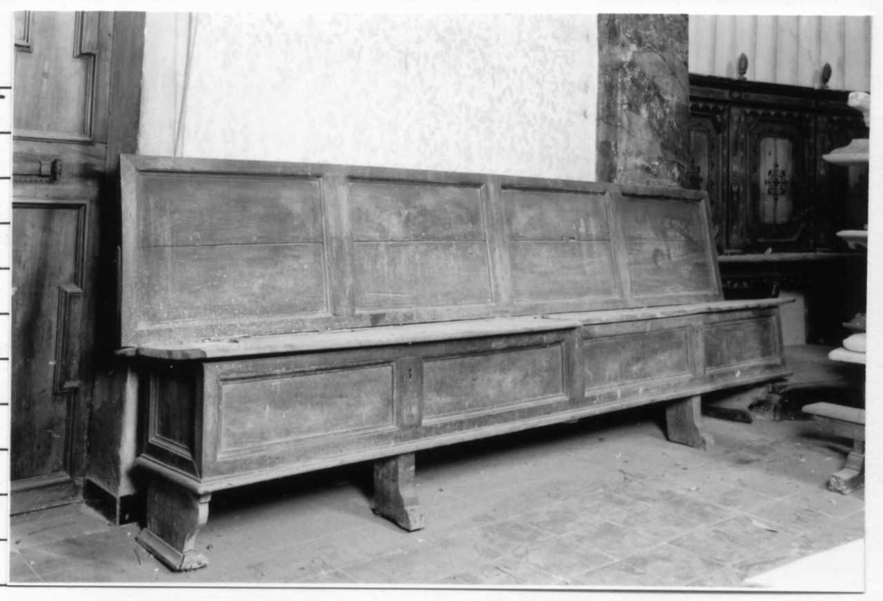 cassapanca - bottega emiliana (fine/inizio secc. XVII/ XVIII)