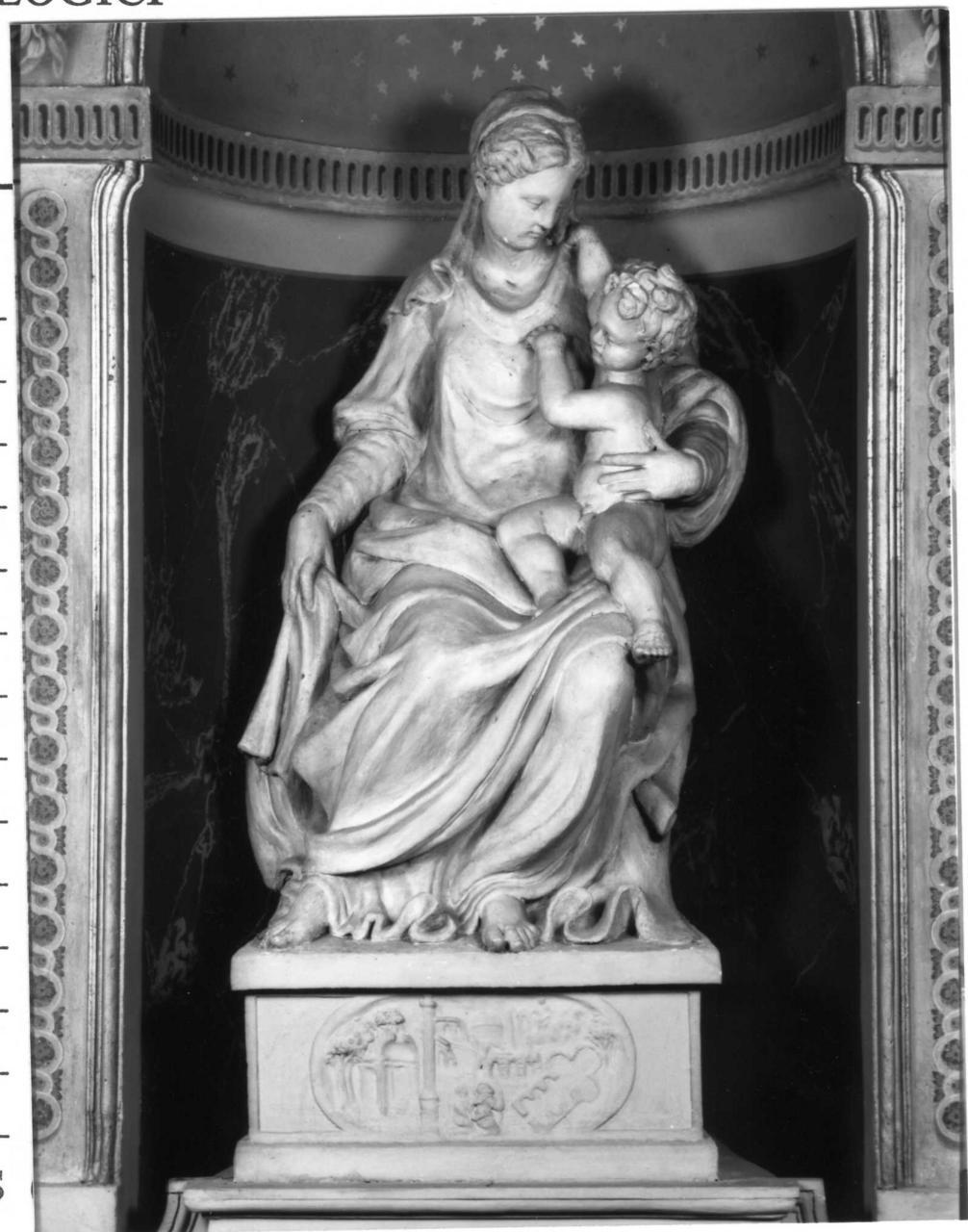 Madonna con Bambino (statua) - bottega reggiana (sec. XVI)