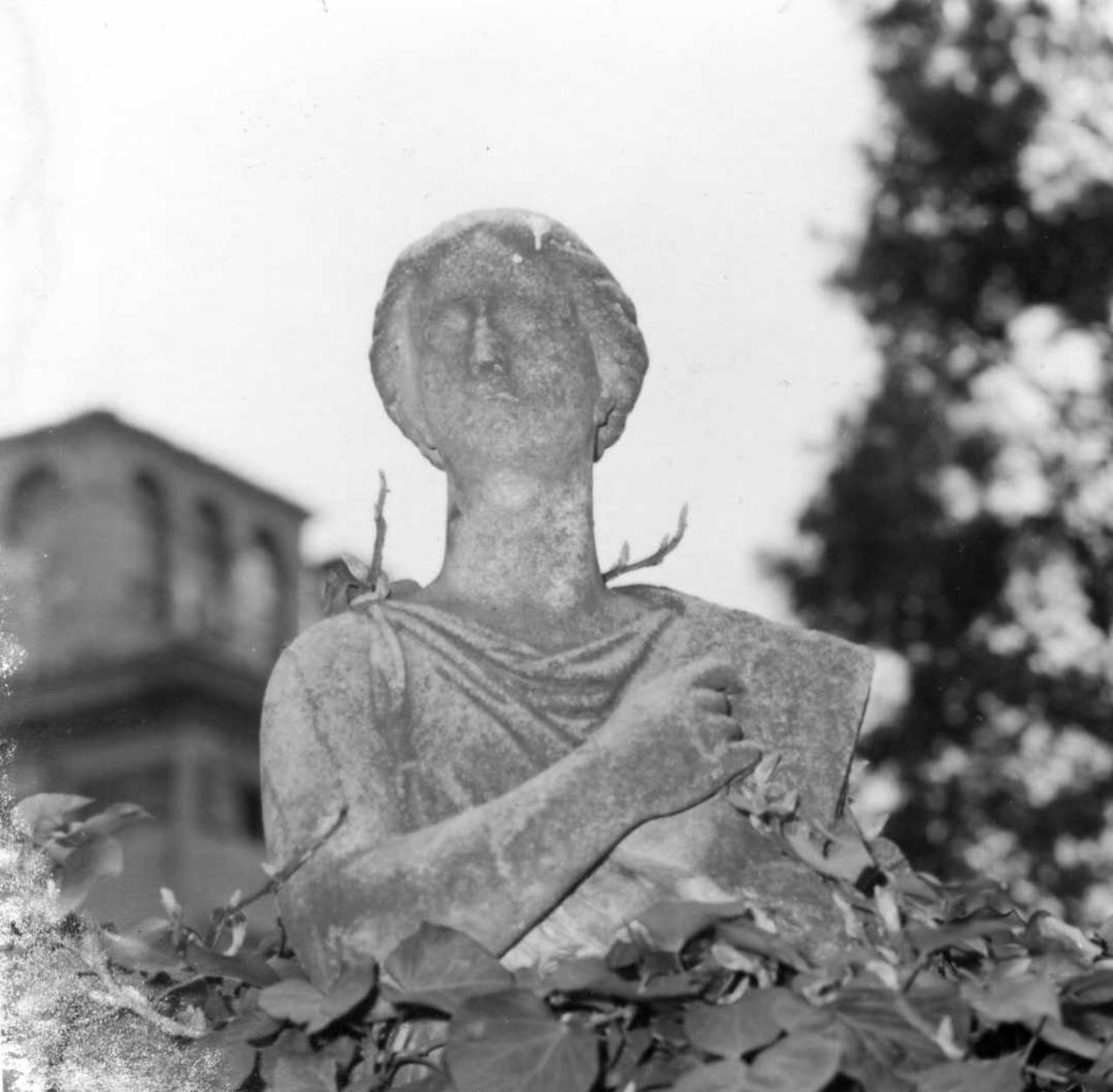 statua - bottega carrarese (metà sec. XIX)