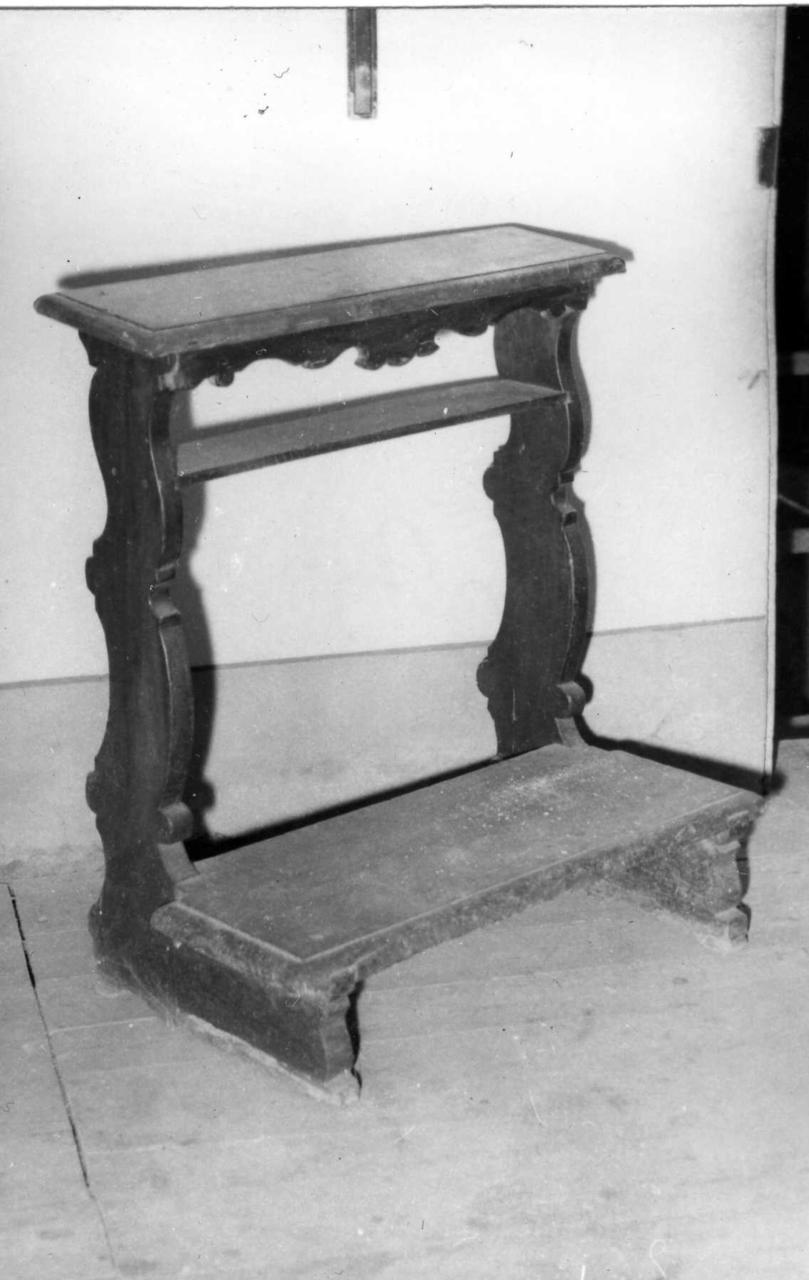 inginocchiatoio - bottega modenese (seconda metà sec. XVIII)