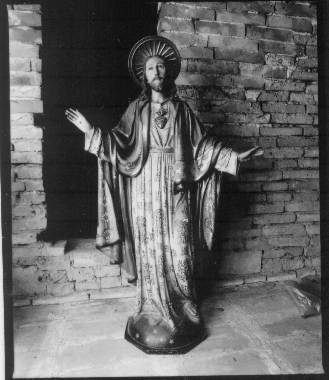 Cristo benedicente (statuetta devozionale, serie) - bottega italiana (sec. XX)