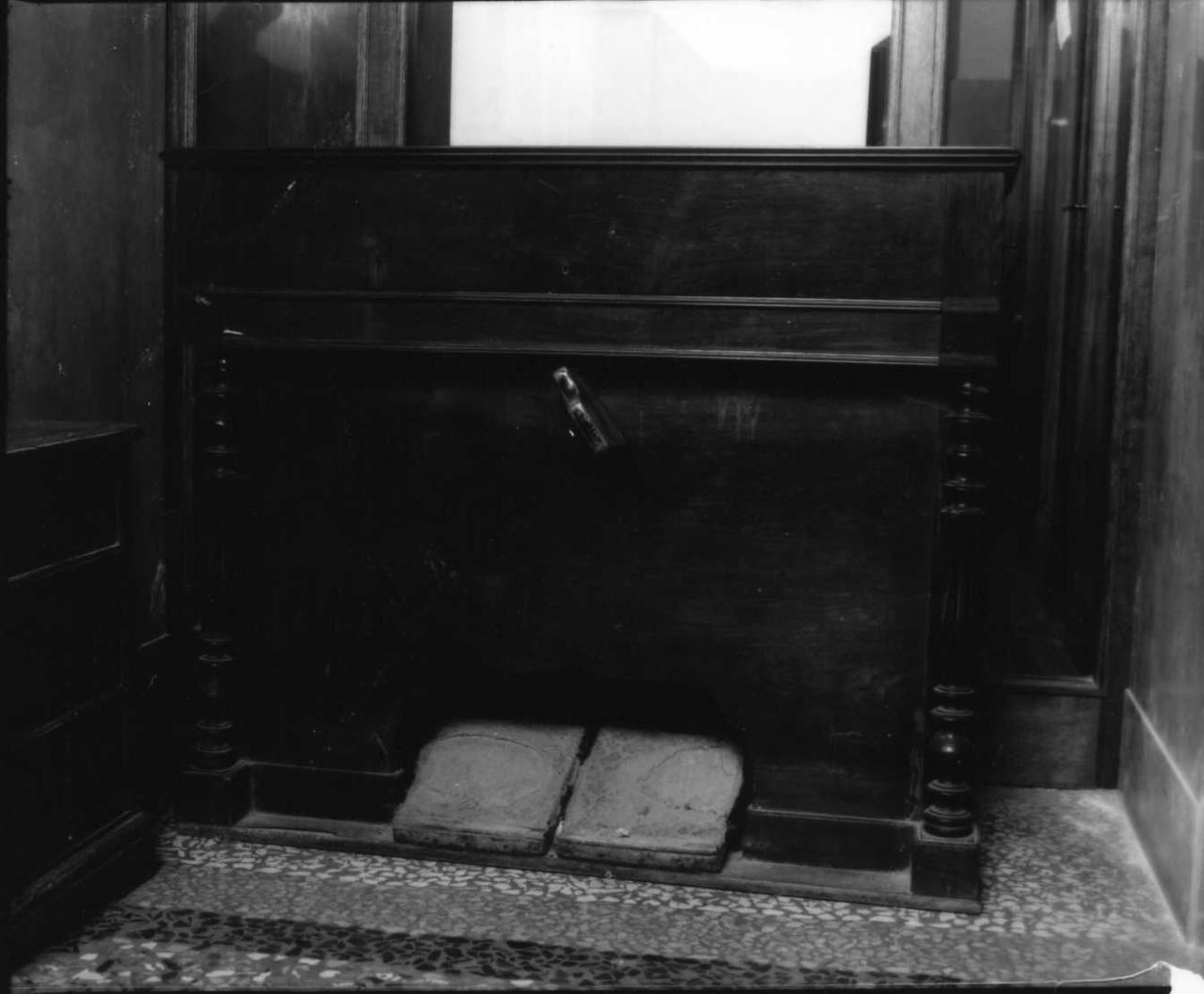 organo - bottega italiana (sec. XIX)