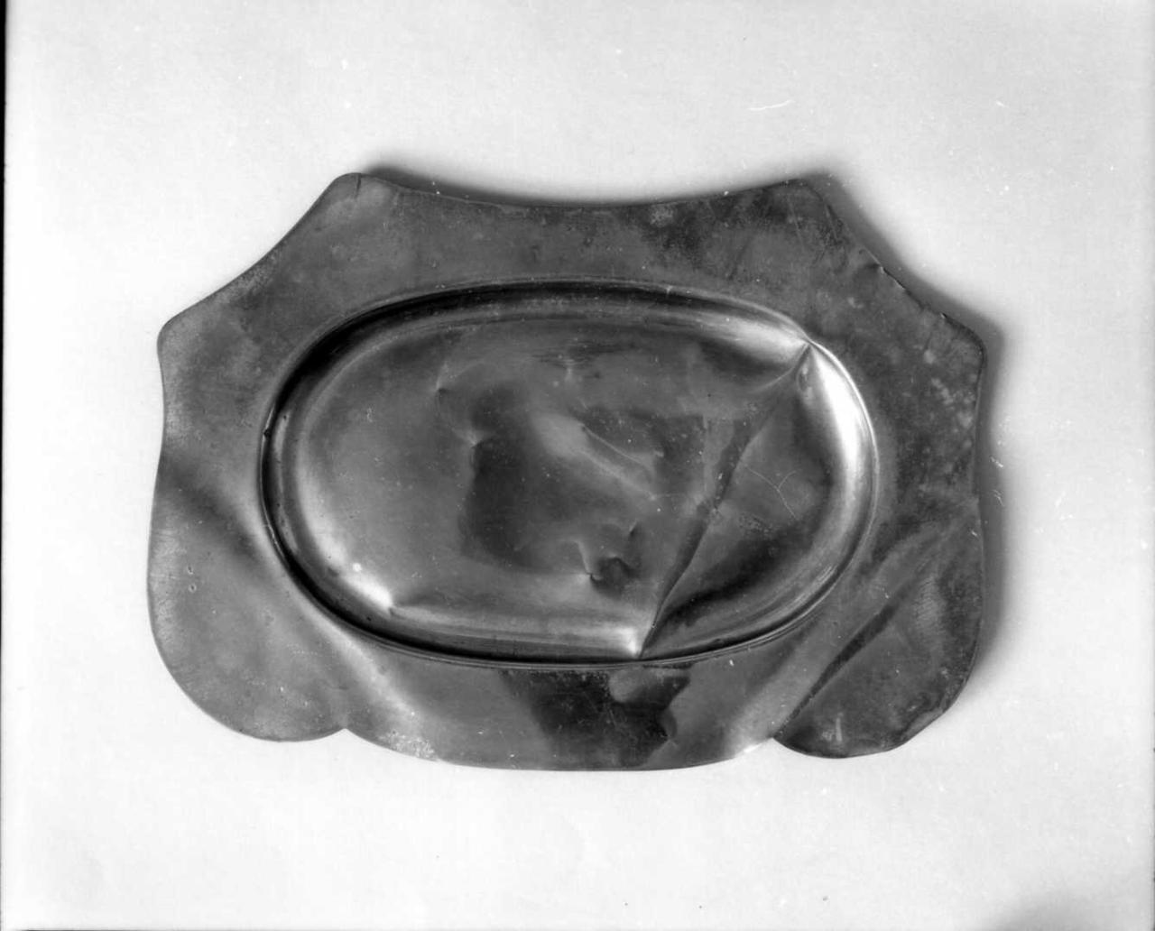 vassoio porta ampolline - bottega emiliana (prima metà sec. XIX)