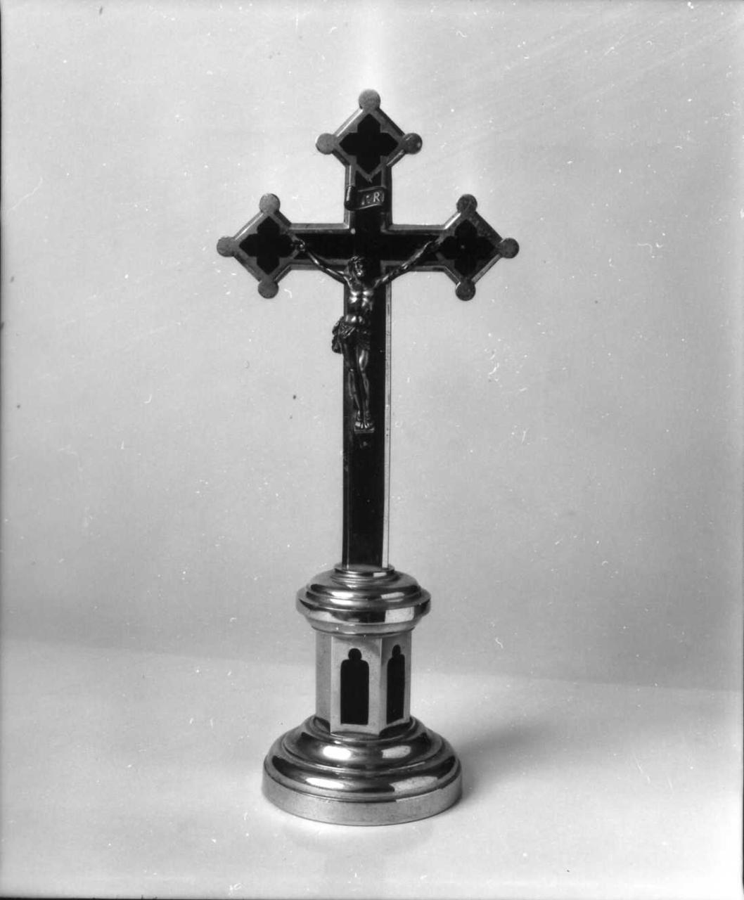 croce da tavolo - bottega italiana (prima metà sec. XX)