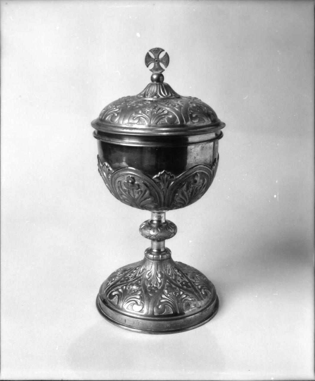 pisside - bottega emiliana (sec. XX)