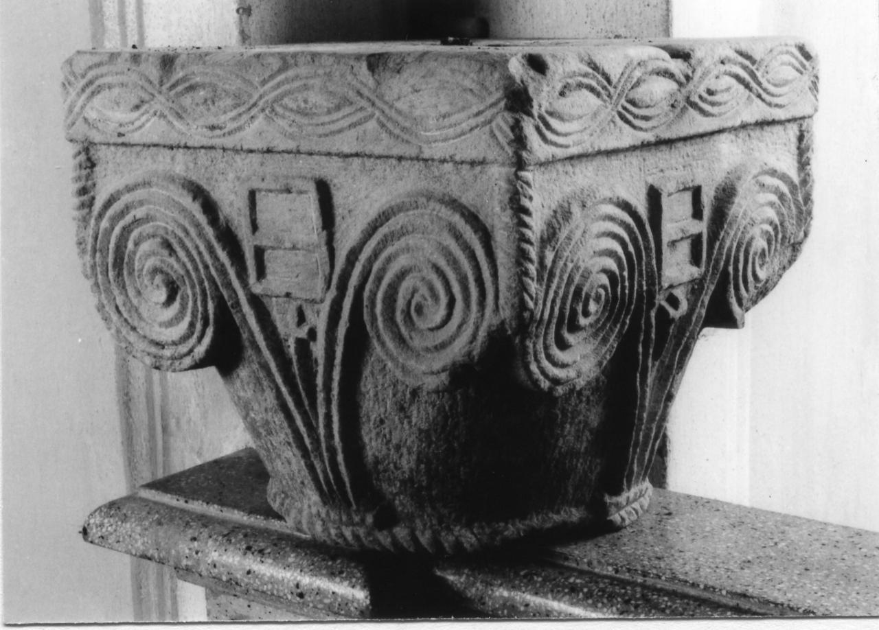 capitello - bottega modenese (inizio sec. XV)