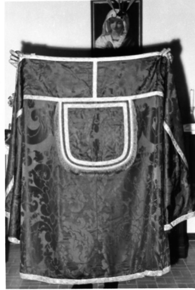 piviale - manifattura modenese (prima metà sec. XVIII)