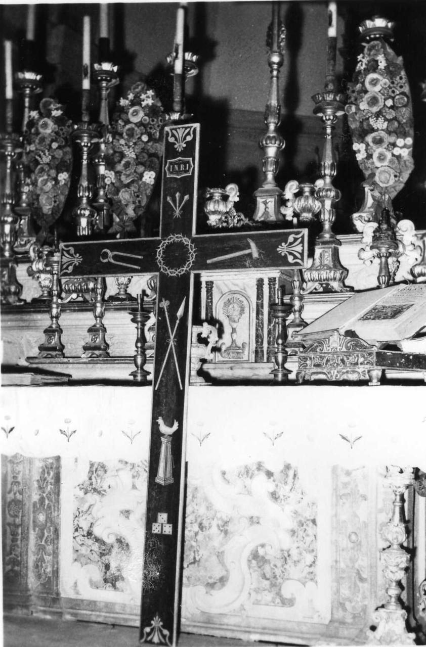 croce della Passione - bottega modenese (seconda metà sec. XIX)