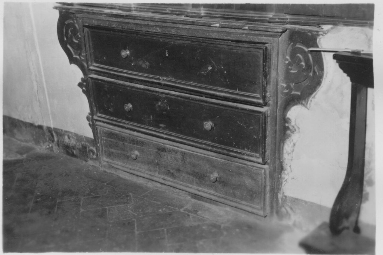 mobile - bottega modenese (prima metà sec. XVIII)