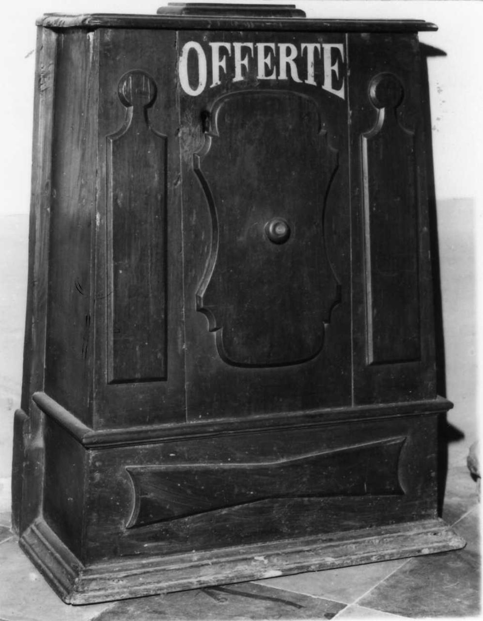 credenzina - bottega modenese (inizio sec. XVIII)