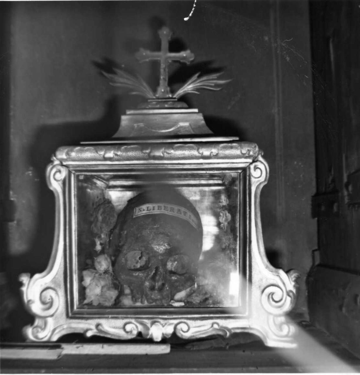 reliquiario a teca - a urna, serie - bottega modenese (prima metà sec. XVIII)