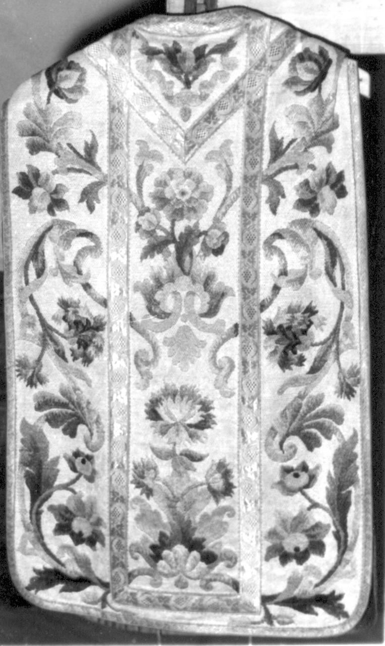 paramento liturgico - manifattura italiana (prima metà sec. XVIII)