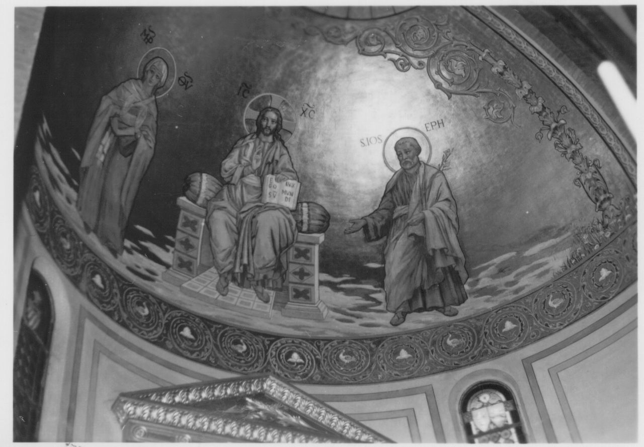 Cristo in trono con la Madonna e un Santo (decorazione pittorica) di Cappelli Evaristo (prima metà sec. XX)