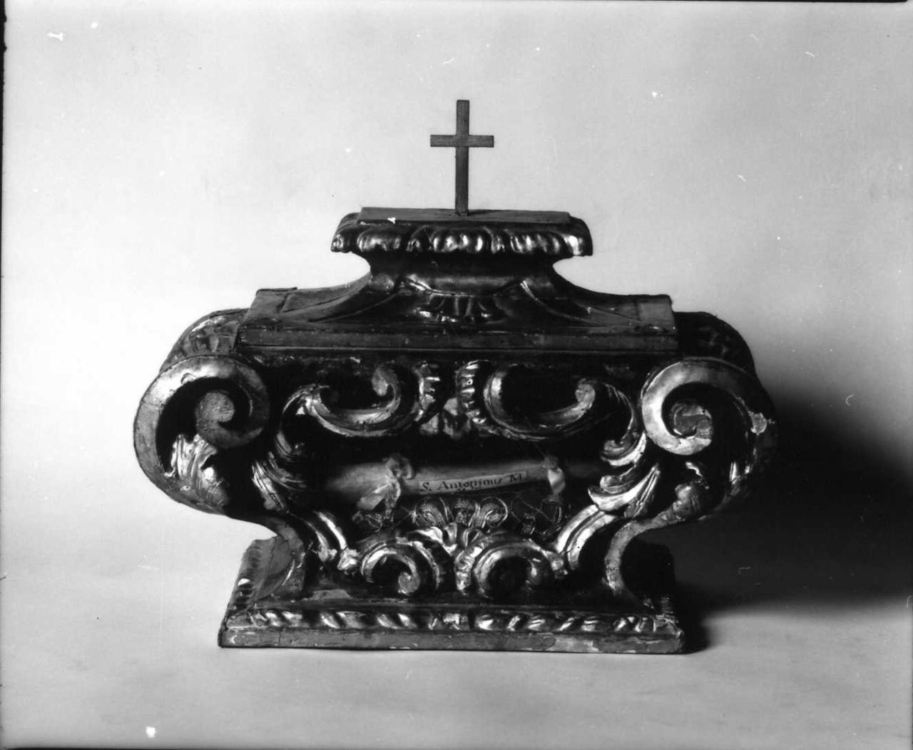 reliquiario a teca - a cassetta, serie - bottega emiliana (seconda metà sec. XVII)