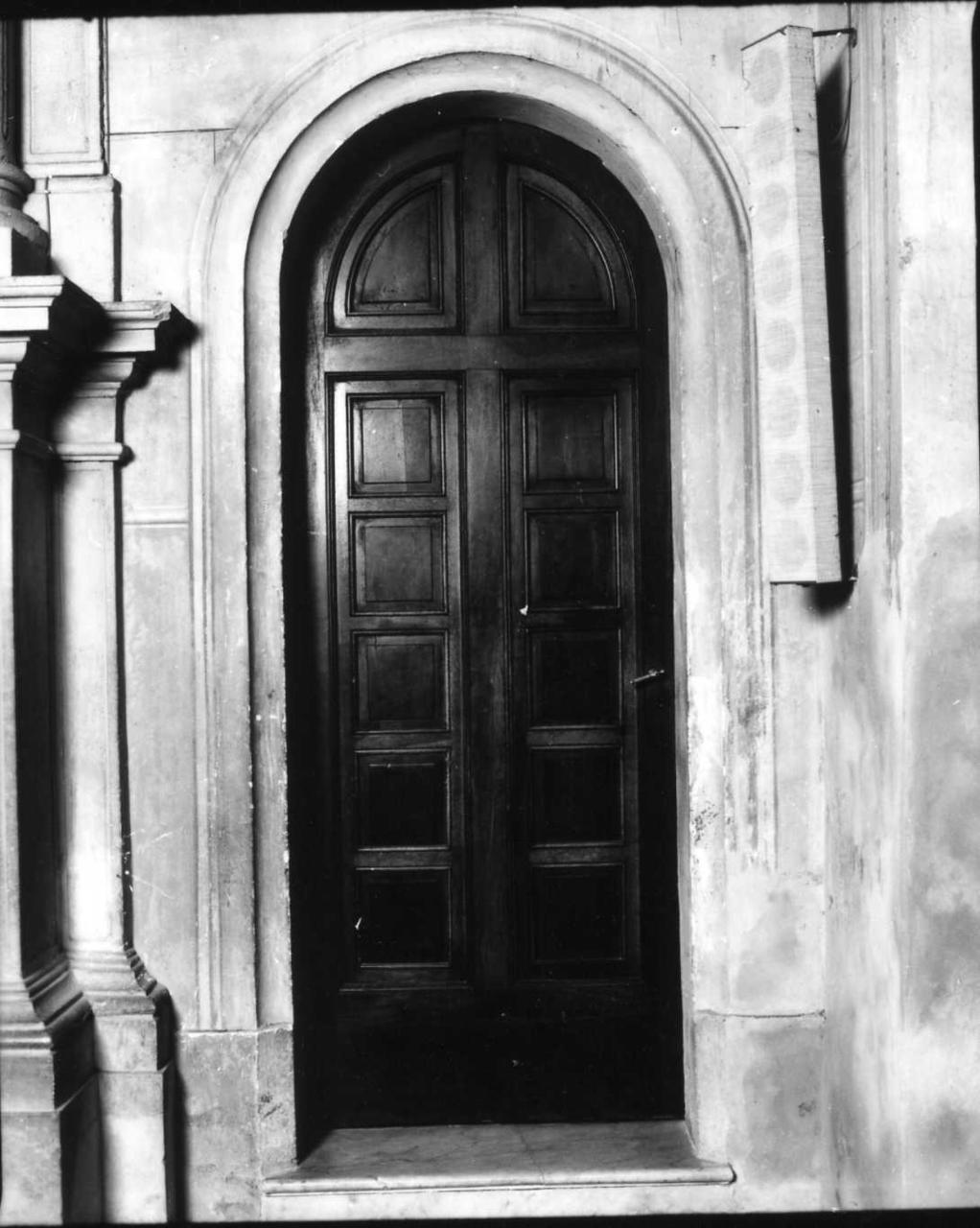 porta, serie di Corsini Giuseppe (fine/inizio secc. XIX/ XX)