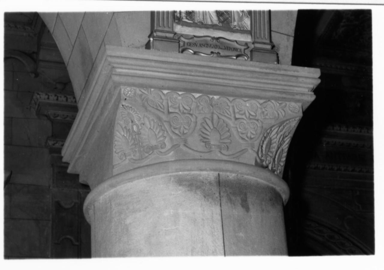 capitello, serie - bottega modenese (inizio sec. XX)