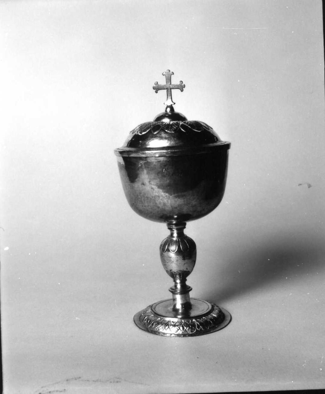 pisside - bottega emiliana (sec. XVII)