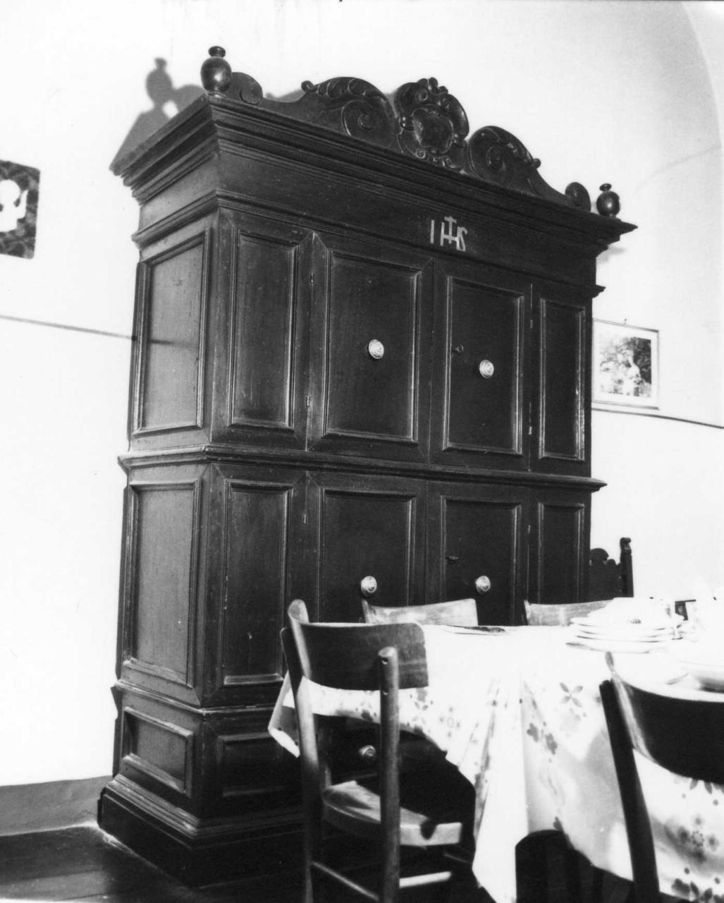 armadio - bottega emiliana (metà sec. XVII)