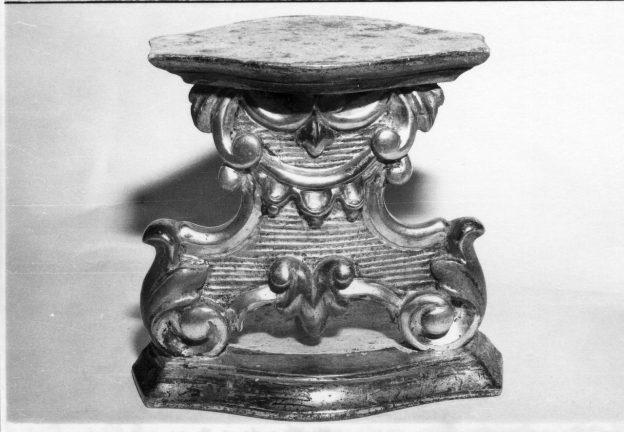 mensola, serie - bottega emiliana (sec. XVIII)